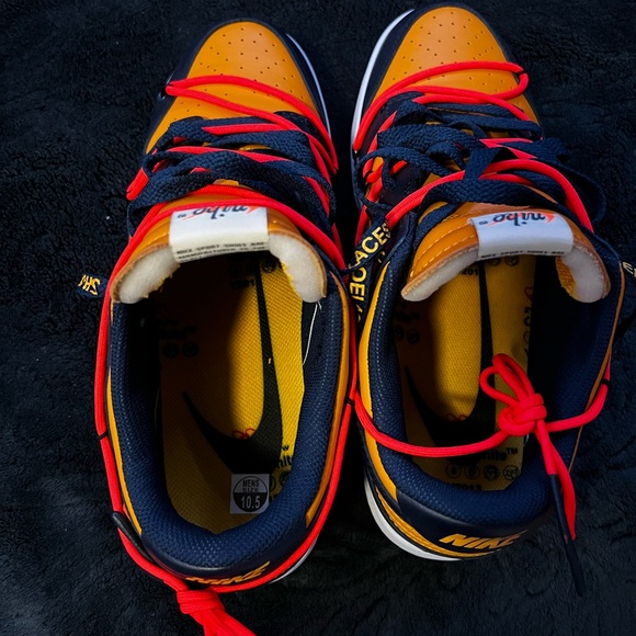 Dunks - Picture 4 of 7